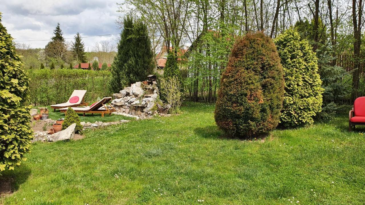 Rajski Vrt Vrdnik Extérieur photo