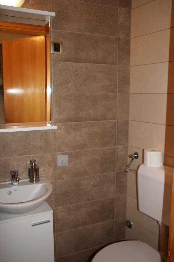 Rajski Vrt Vrdnik Extérieur photo